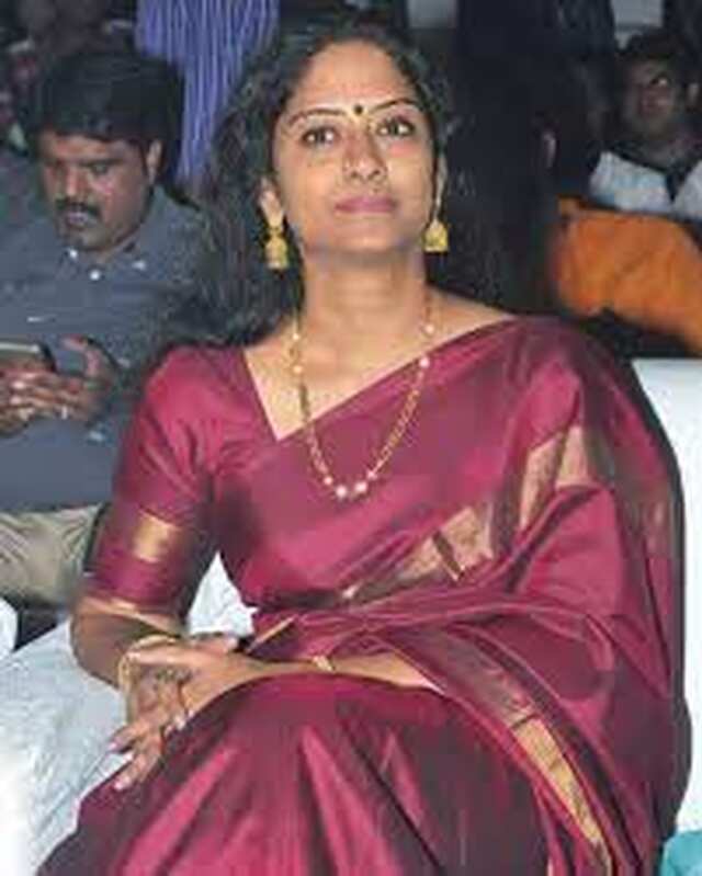  Easwari Rao