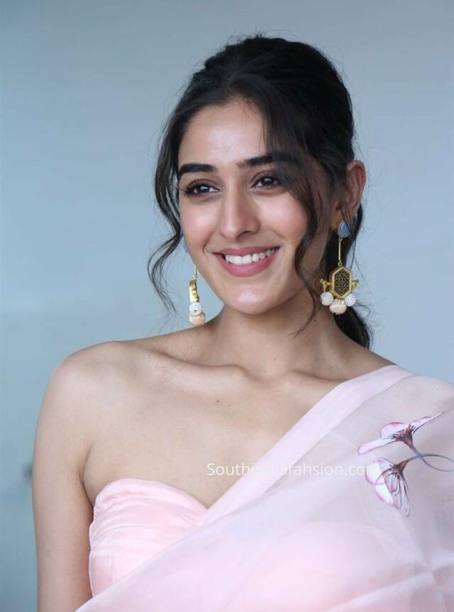  Sakshi Vaidya