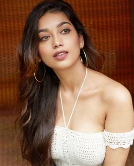  Digangana Suryavanshi