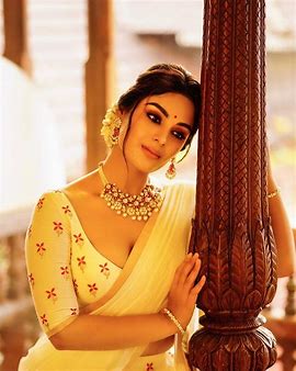  Samyuktha Menon