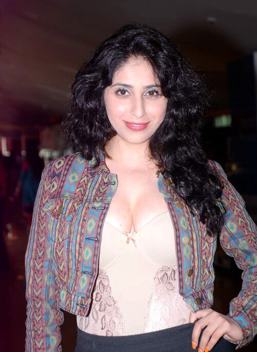  Neha Bhasin