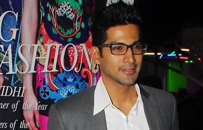  Vivan Bhathena