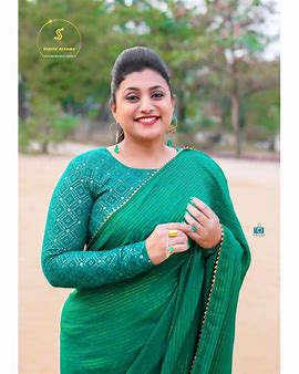  Roja Selvamani