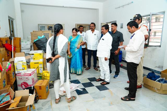 అంబేద్కర్ గురుకులాల్లో 10 నీట్, ఐఐటీ ఎక్సలెన్సీ సెంటర్లు