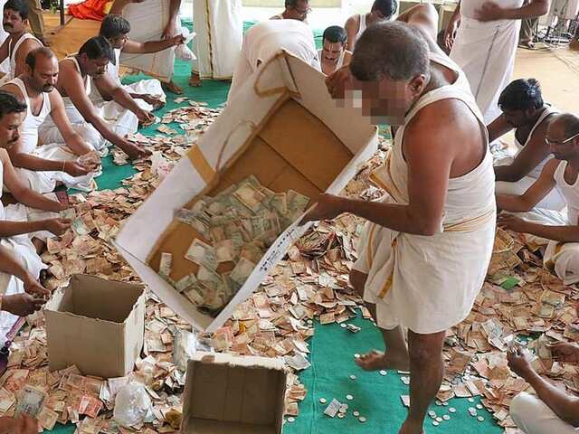 గత ప్రభుత్వంలో పరకామణికే శఠగోపం!