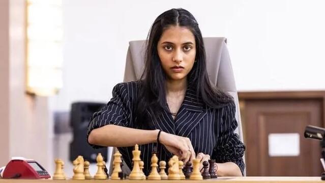 కోనేరు హంపిపై గెలుపు.. విజేతగా దివ్య దేశ్ ముఖ్