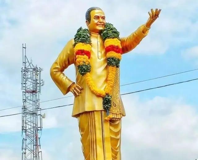 అమరావతిలో ఎన్టీఆర్ కంచు విగ్రహం