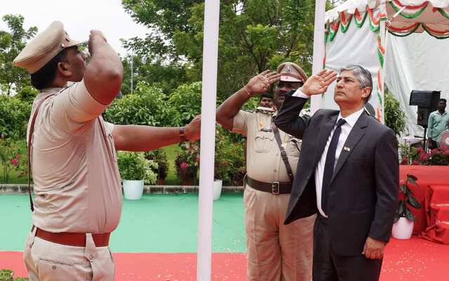 హైకోర్టులో ఘనంగా  స్వాతంత్ర్య వేడుకలు
