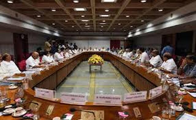 కేంద్రం ఆధ్వర్యంలో అఖిలపక్ష సమావేశం