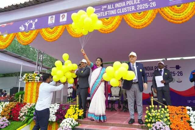 పోలీసుల్లో క్రీడా స్ఫూర్తిని నింపేందుకే పోటీలు
