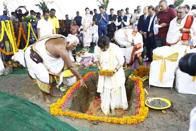 తుళ్లూరులో బసవతారకం  క్యాన్సర్  ఆసుప‌త్రికి బాలకృష్ణ భూమి పూజ