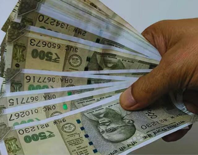 వారికి దసరాకు ముందే పండుగ.. డబ్బులు జమ!