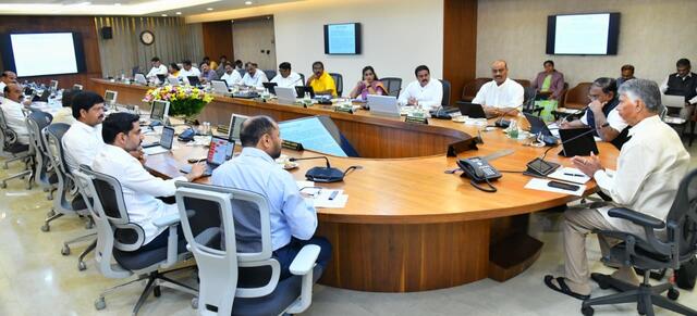 రూరల్ లో 34  శాతం.. అర్బన్లో 33.1 శాతం,