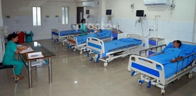 ప్రైవేట్ ఆసుపత్రులకు చెల్లింపులు!
