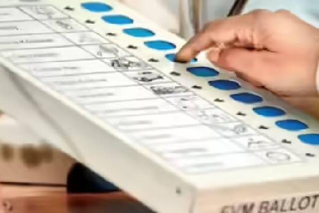 మున్సిపలే ముందా?