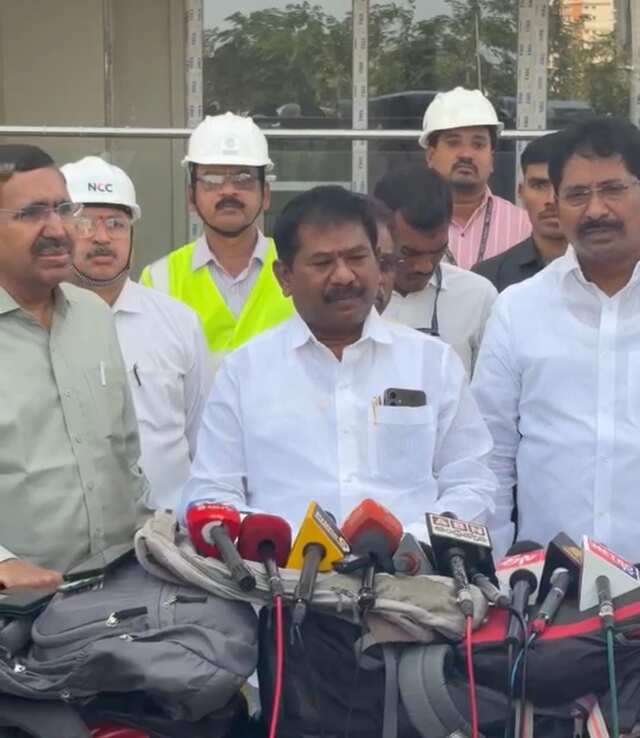 అమరావతిలో మంత్రులు పర్యటన.
