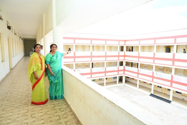 రాష్ట్రంలో మరిన్ని బీసీ గురుకులాలు