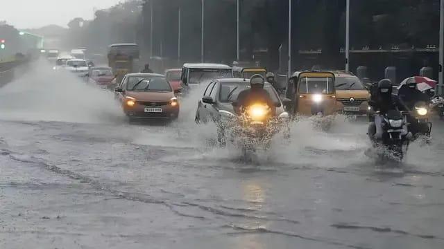 ఆంధ్రాలో నేడు, రేపు భారీ వర్షాలు