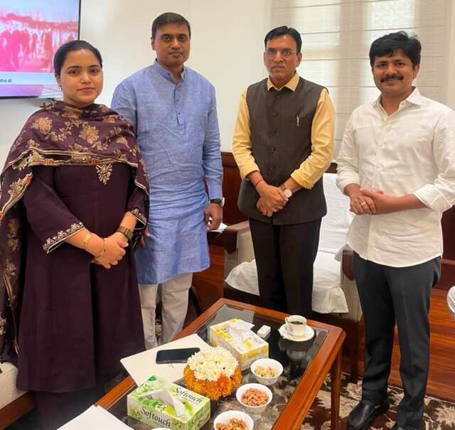 గిరిజన యువతను క్రీడల్లో ప్రోత్సహించండి