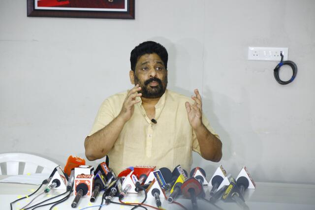 పరామర్శ పేరుతో రైతులపై దండయాత్ర