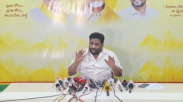 దొంగను వెనకేసుకొస్తున్న జగన్!