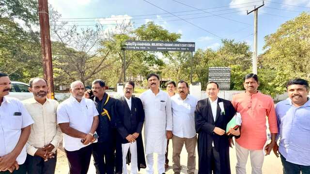 "జై శ్రీరామ్” నినాదాలపై కేసు.. 18 ఏళ్ల తర్వాత తీర్పు