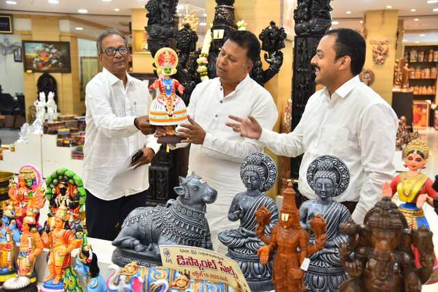మ‌న హ‌స్తక‌ళా వైభ‌వం.. సాంస్కృతిక సౌర‌భం