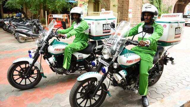 టూవీలర్ అంబులెన్సులకు కేంద్రం అనుమతి