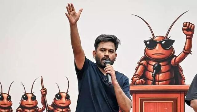 ప్రభుత్వంతో చర్చలకు సిద్ధమన్న కాక్రోచ్
