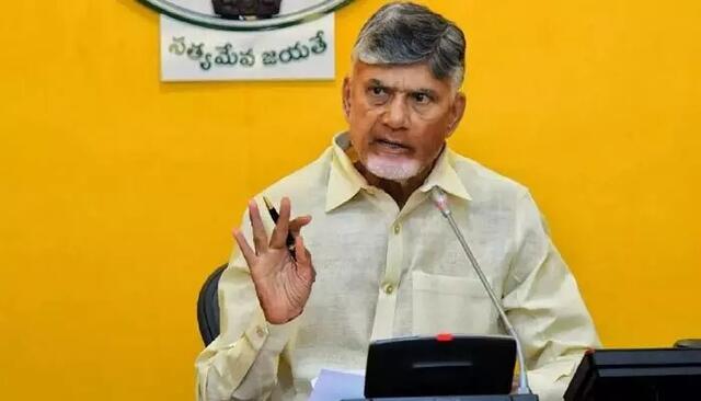 ప్రభుత్వాసుపత్రుల్లో వైద్యంలో నిర్లక్ష్యంపై సీఎం ఆగ్రహం