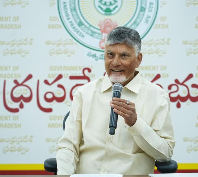 వెలిగొండ నిర్వాసితులతో సీఎం