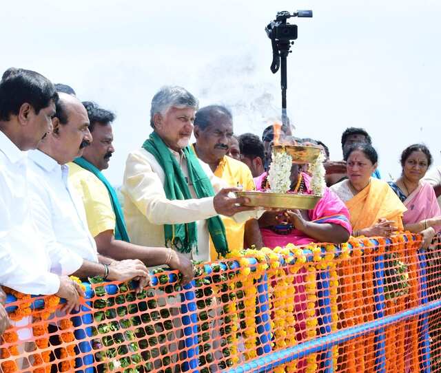 ఫేక్ పార్టీ వైయస్సార్సీపీ
