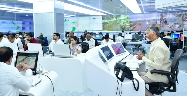 మోంథా తుపానుపై సీఎం చంద్రబాబు సమీక్ష
