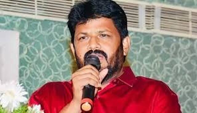 మెడికల్ కాలేజీల ప్రైవేటీకరణ యోచన విరమించుకోవాలి