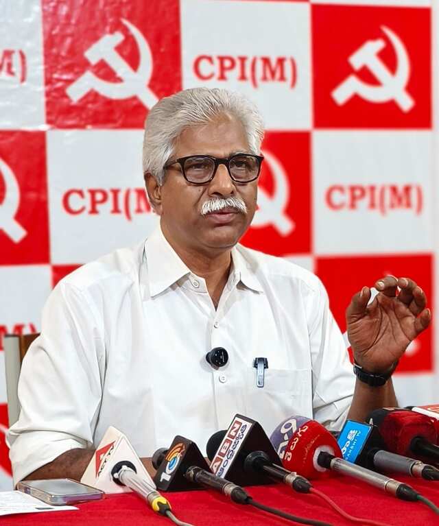 మెహర్బానీ కోసం విద్యార్థుల తరలింపా?