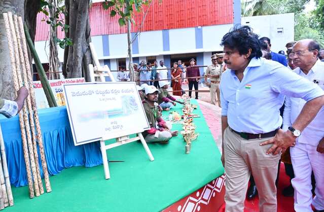 రాష్ట్రవ్యాప్తంగా క్రాఫ్ట్ వుడ్ బ్యాంకులు