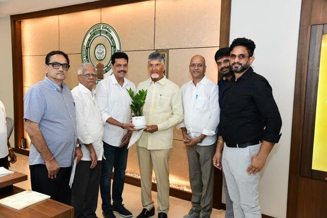 క్రెడాయ్ ప్రాపర్టీ షోకు సీఎంకు ఆహ్వానం