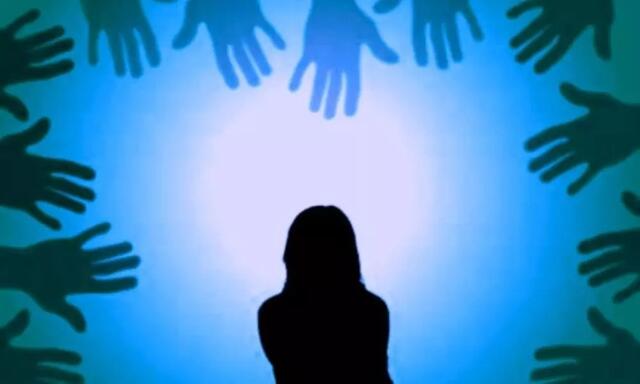 ఆమెకు భద్రతేదీ? 18 నిమిషాలకో అత్యాచారం!
