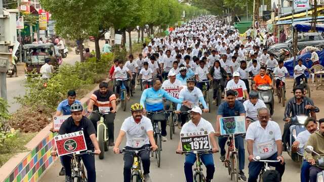 గుడివాడలో సందడిగా సైక్లోథాన్ 2025 సైకిల్ ర్యాలీ
