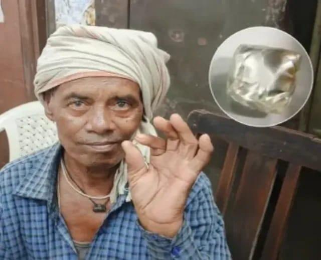 భక్త కూలీకి వజ్రం ఇచ్చిన అమ్మవారు!