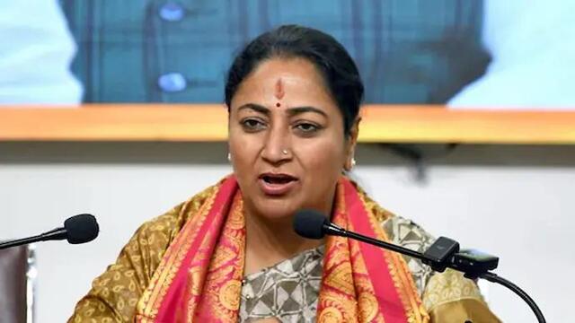 ఈవీఎంల హ్యాకింగ్‌పై ఢిల్లీ సీఎం సంచలనం!