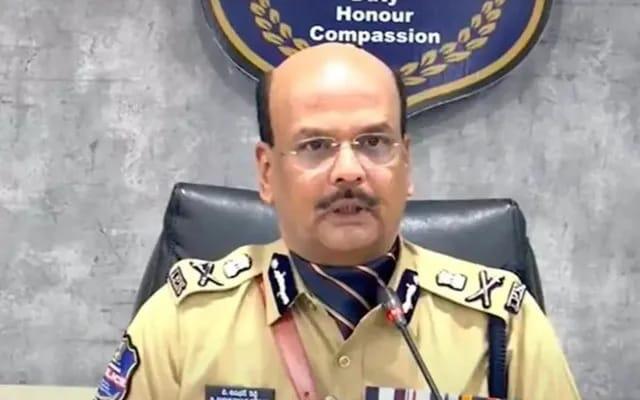 రియాజ్ ఎన్కౌంటర్: డీజీపీ