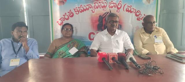 ఆర్టీసీ స్థలాలను లూలూకి కట్ట పెట్టొద్దు!