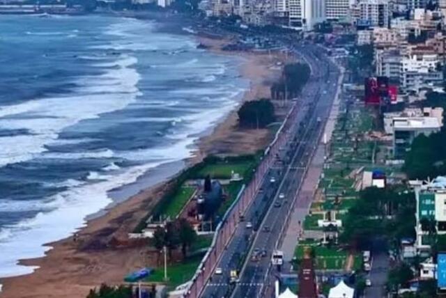 విశాఖలో భూ ప్రకంపనలు.. ప్రజల పరుగులు