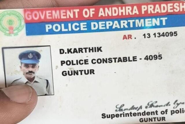 తిరుపతిలో నకిలీ పోలీస్ హల్చల్