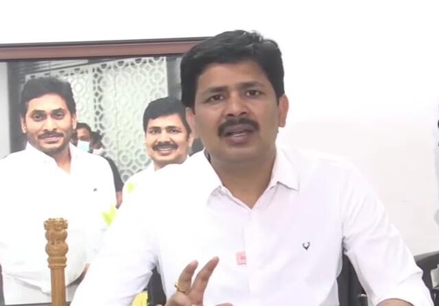 ఏపీలో మత్స్యకారుల పరిస్థితి అగమ్యగోచరం