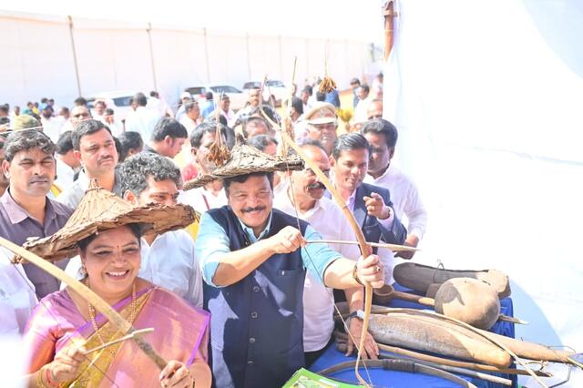లంబసింగిలో టెంట్ సిటీకి శంకుస్థాపన