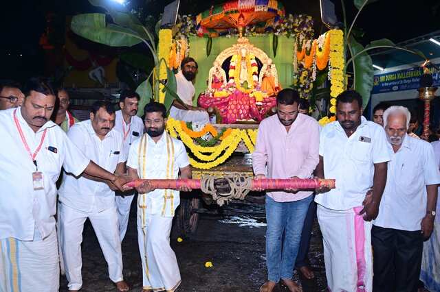 పుష్య పౌర్ణమి సందర్బంగా గిరి ప్రదక్షిణ