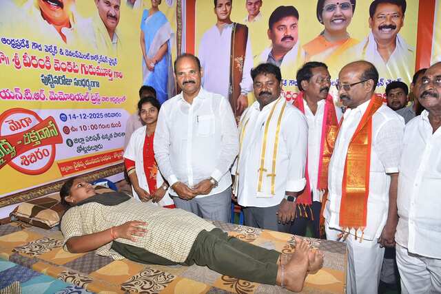ప్రతి గింజ ధాన్యం కొంటాం