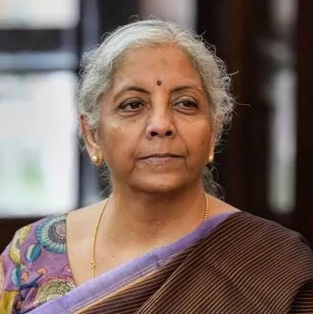 నాలుగు స్లాబ్‌ల నుంచి రెండు స్లాబ్‌లకు తగ్గించాం